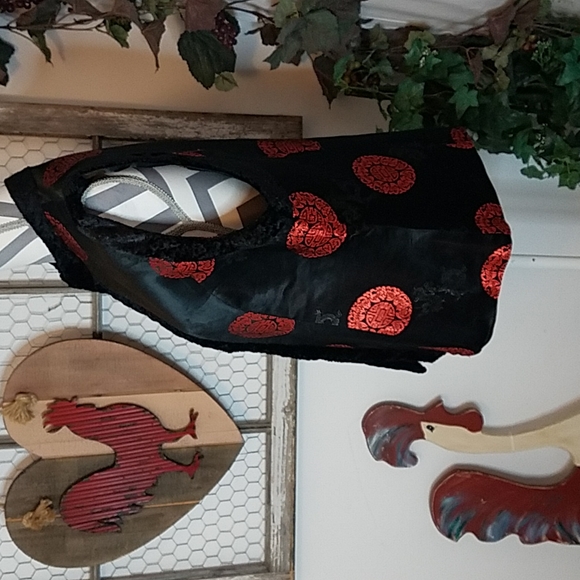 Jing Xia Vest - Picture 4 of 13